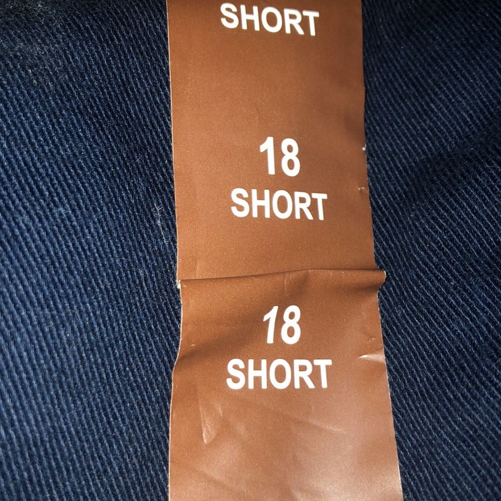 Gloria Vanderbilt Ladies Amanda Slimming Jeans - Picture 6 of 6